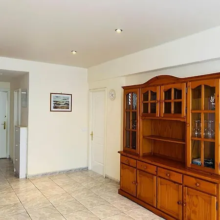 Atlantis 1 Apartment San Bartolomé