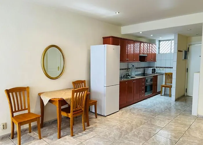 Atlantis 1 Apartment
